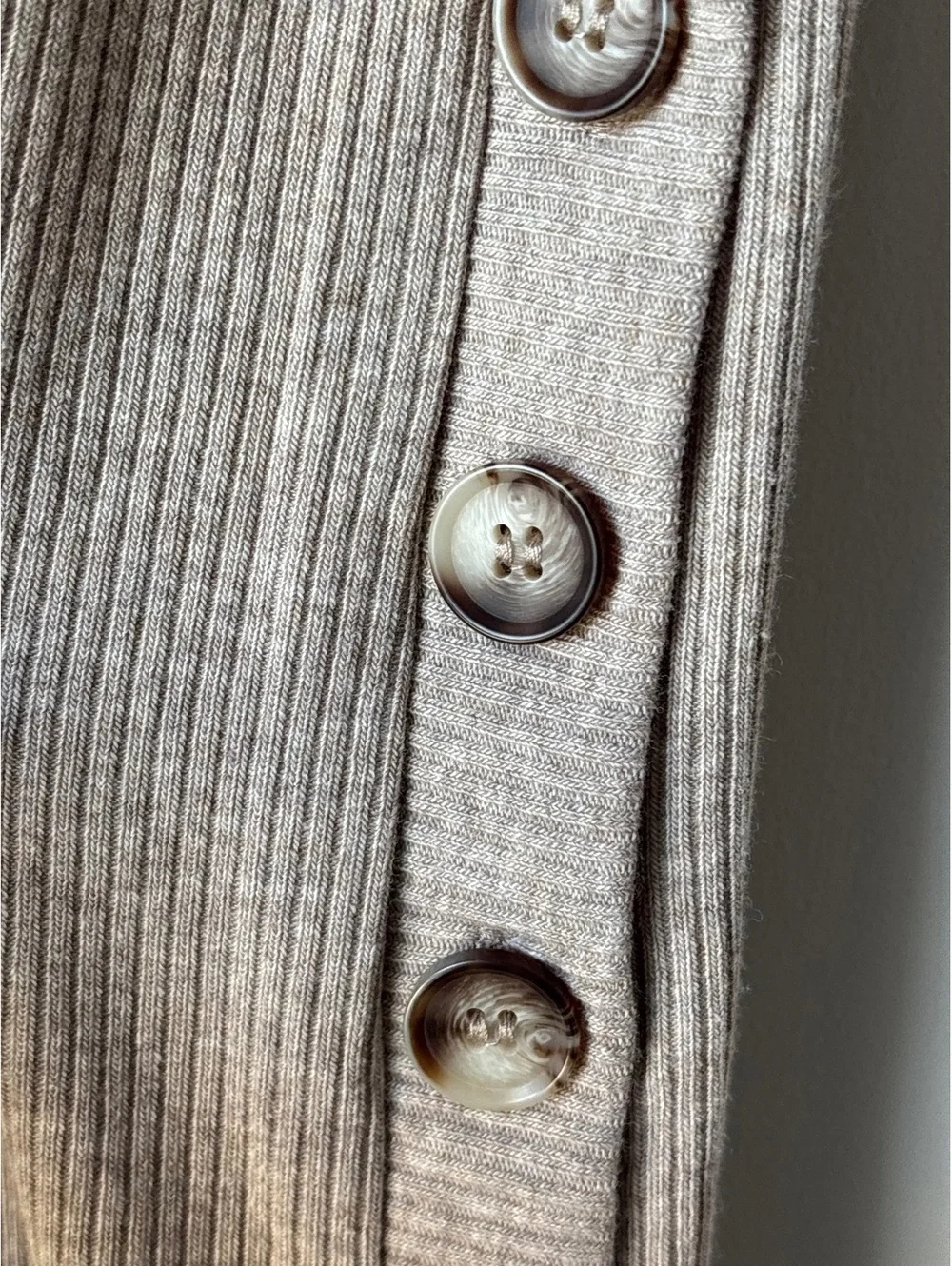 NWT H&M Mama Maternity Ribbed Long Sleeve Top Side Buttons Heather Beige Size M